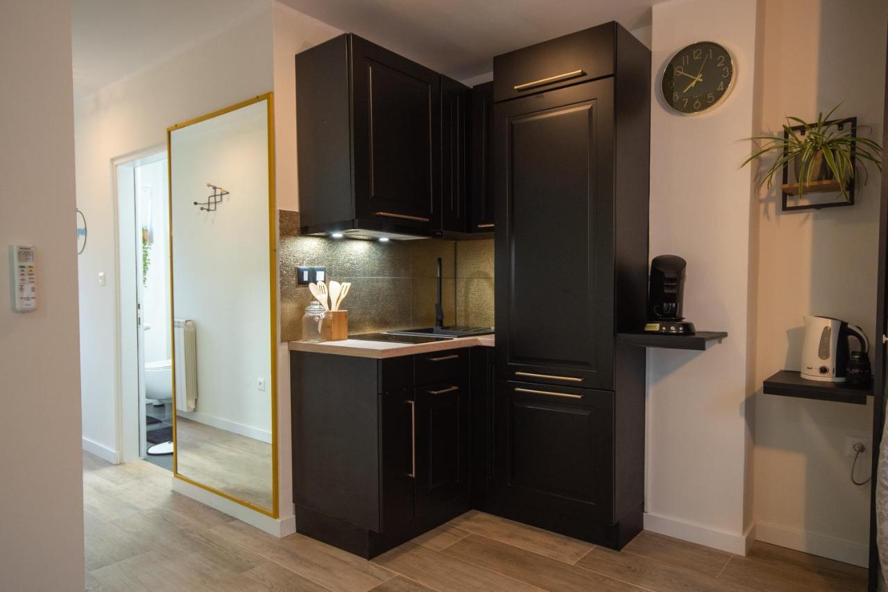 פורץ Wellness Studio D'Or - Exclusive New Apartment With Whirlpool, Sauna, Sunny Terrace, Private Parking מראה חיצוני תמונה