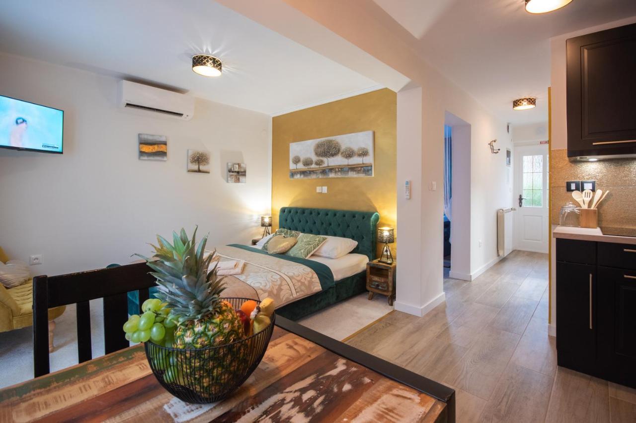 פורץ Wellness Studio D'Or - Exclusive New Apartment With Whirlpool, Sauna, Sunny Terrace, Private Parking מראה חיצוני תמונה